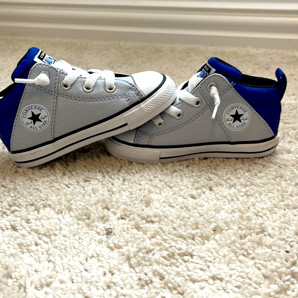 Blue high kicks converse